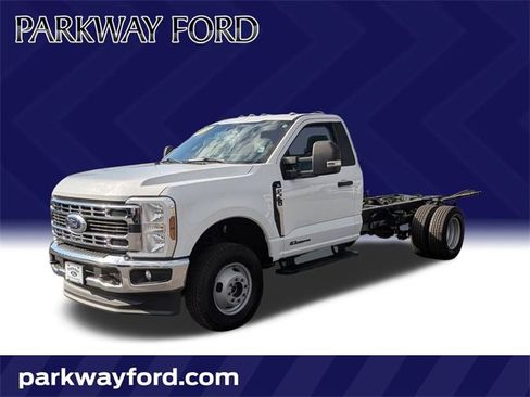 Used 2024 Ford F350 XL w/ Snow Plow Prep Package image 1