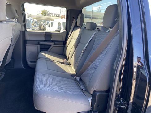 Used 2017 Ford F150 XLT image 15