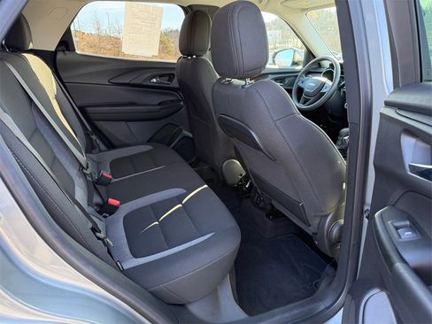Certified 2023 Chevrolet TrailBlazer LT w/ Convenience Package image 27