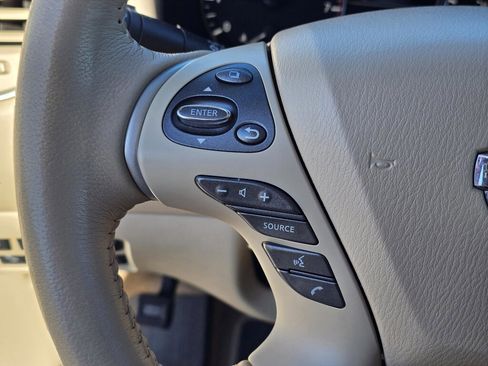 Used 2015 Nissan Pathfinder Platinum image 23