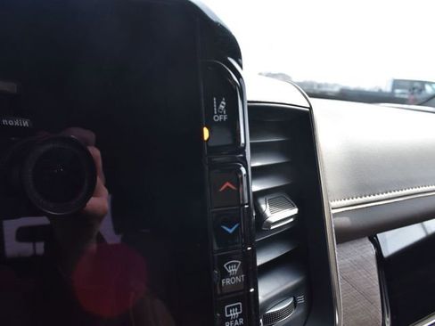 New 2026 RAM 3500 Limited image 31