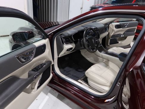Used 2020 Lincoln Continental Reserve FWD image 15