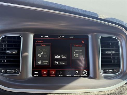 Used 2020 Dodge Charger Scat Pack w/ Dynamics Package image 17