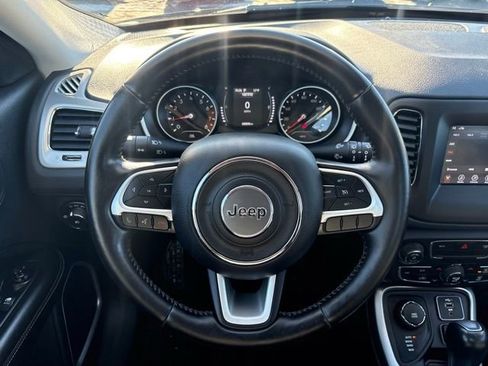 Used 2020 Jeep Compass Latitude w/ Cold Weather Group image 31