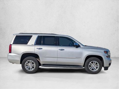 Used 2016 Chevrolet Tahoe LT image 4