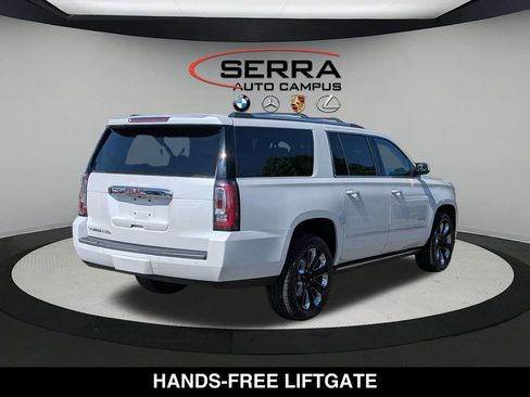 Used 2020 GMC Yukon XL Denali w/ Open Road Package AWD/4WD image 14