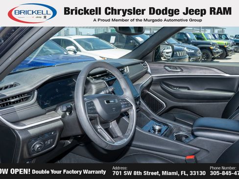 Used 2024 Jeep Grand Cherokee Limited 4xe AWD/4WD image 15