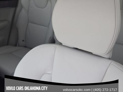 Used 2026 Volvo XC90 B6 Ultra w/ Protection Package AWD/4WD image 15