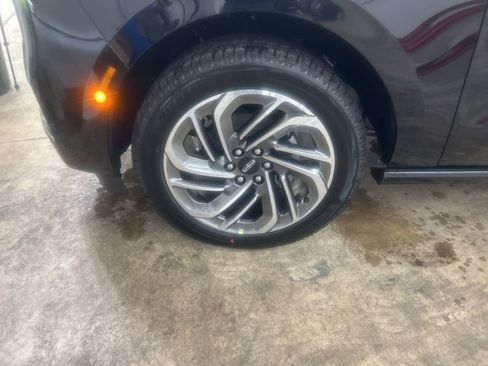 New 2025 Lincoln Navigator Reserve image 39