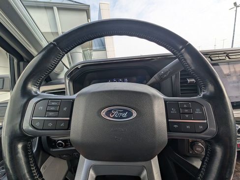 Used 2023 Ford F350 Lariat w/ Chrome Package image 20