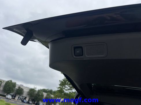 Used 2021 Ford Expedition Limited RWD image 25
