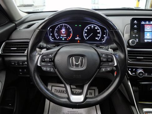 Used 2020 Honda Accord Touring image 22