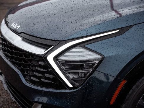 Used 2025 Kia Sportage SX Prestige image 11