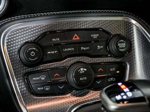 Used 2019 Dodge Challenger SRT Hellcat Redeye RWD image 30