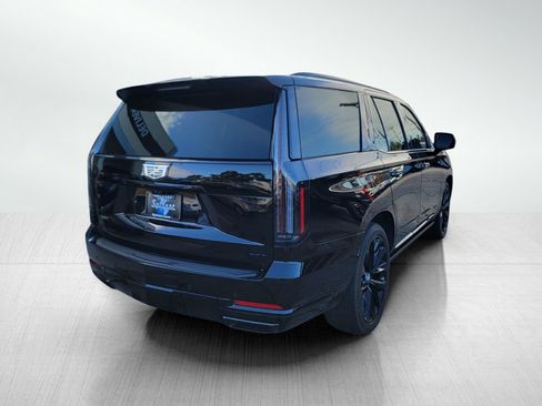 Used 2025 Cadillac Escalade Sport Platinum w/ LPO, ONYX Package image 5