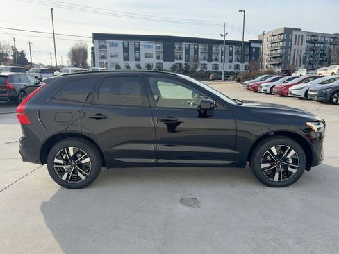 Used 2026 Volvo XC60 B5 Plus w/ Climate Package AWD/4WD image 8