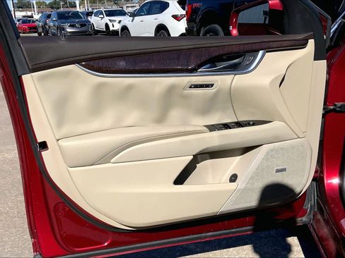 Used 2016 Cadillac XTS Luxury w/ Driver Awareness Package image 19