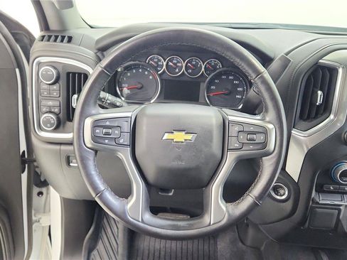 Used 2022 Chevrolet Silverado 1500 LT image 25
