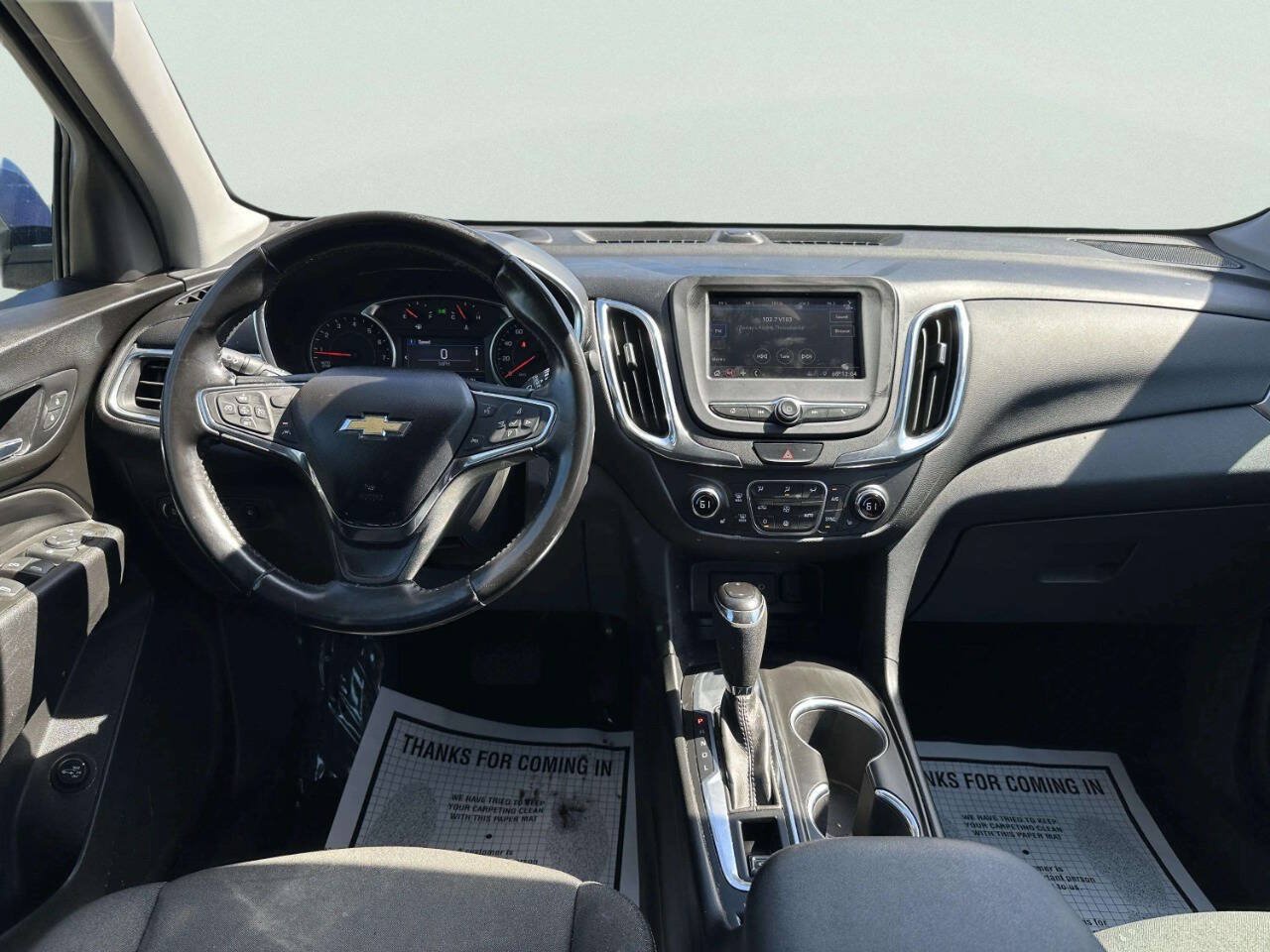Used 2020 Chevrolet Equinox LT FWD image 24