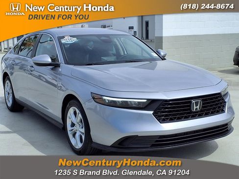 Used 2023 Honda Accord LX image 3