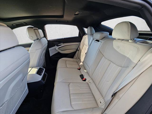 Certified 2023 Audi e-tron Prestige w/ Prestige Package AWD/4WD image 11