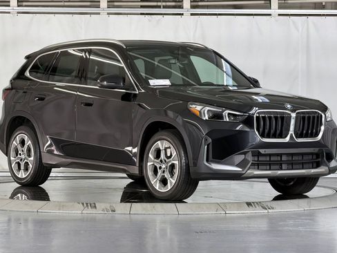 Used 2023 BMW X1 xDrive28i w/ Convenience Package AWD/4WD image 7