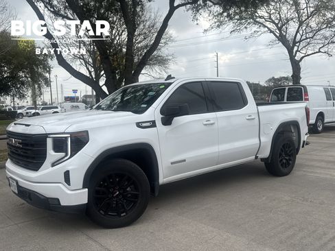 Used 2025 GMC Sierra 1500 Elevation image 1