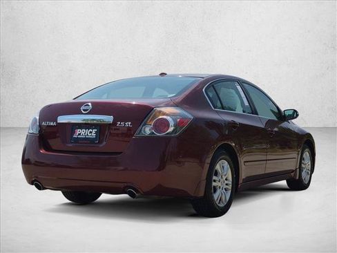 Used 2010 Nissan Altima 2.5 SL w/ SL Pkg FWD image 5