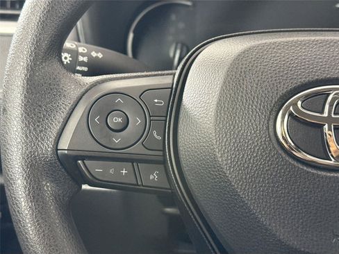 Certified 2025 Toyota RAV4 XLE FWD image 17