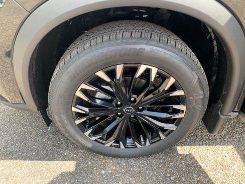 New 2026 Nissan Rogue SV FWD image 8