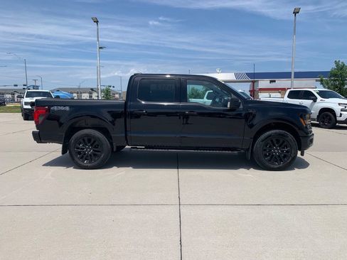 Used 2025 Ford F150 XLT w/ Equipment Group 302A MID AWD/4WD image 9