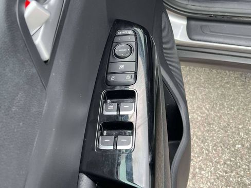 Used 2022 Kia Sportage EX FWD image 14