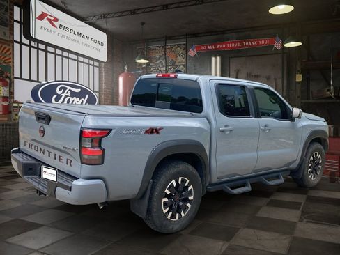Used 2023 Nissan Frontier PRO-4X w/ Pro Convenience Package AWD/4WD image 6