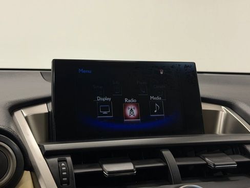 Used 2016 Lexus NX 200t FWD image 17