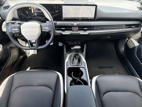 New 2025 Kia K4 GT-Line Turbo FWD image 11