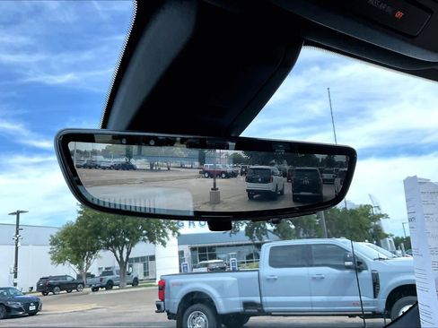 Used 2022 GMC Sierra 1500 AT4 w/ AT4 Premium Package AWD/4WD image 31