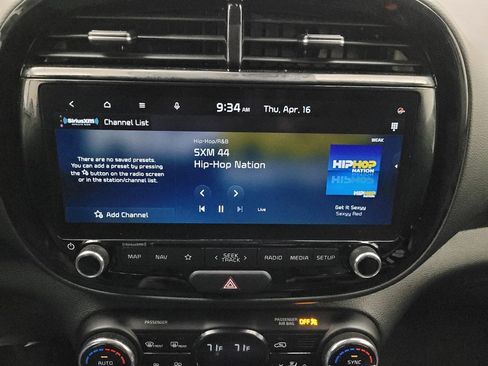 Used 2025 Kia Soul S FWD image 25