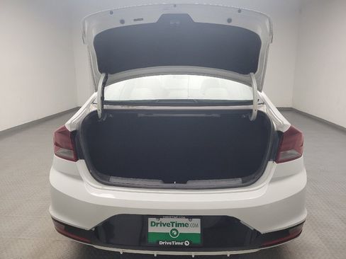 Used 2019 Hyundai Elantra SEL FWD image 29