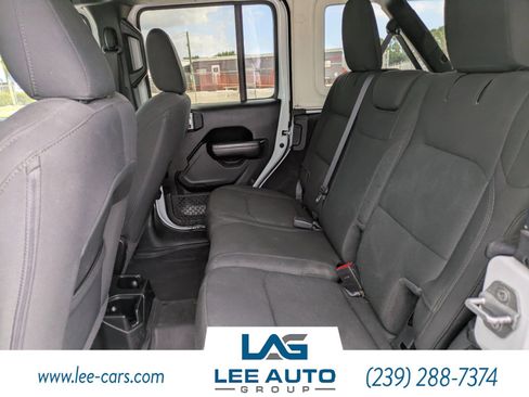 Used 2021 Jeep Wrangler Unlimited Sport AWD/4WD image 12