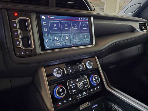 Used 2024 GMC Yukon XL Denali w/ Max Trailering Package image 30