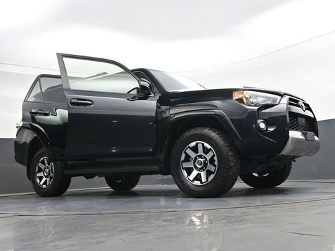 Used 2021 Toyota 4Runner TRD Off-Road AWD/4WD image 47