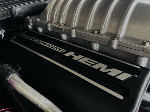 Used 2022 Dodge Charger SRT Hellcat w/ Harman/Kardon Audio Group RWD image 24
