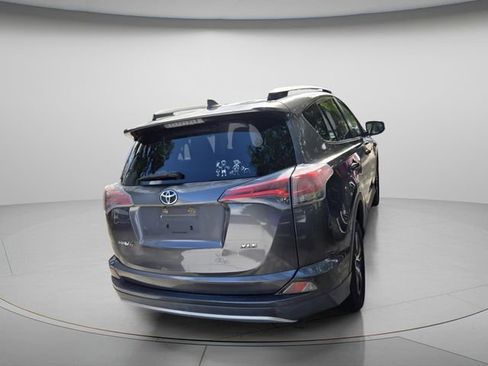 Used 2016 Toyota RAV4 XLE FWD image 6