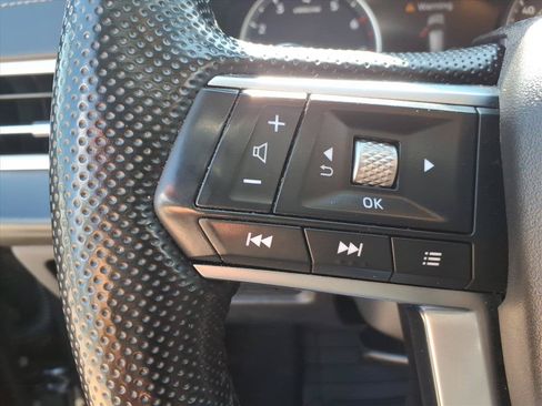 Used 2024 Mitsubishi Outlander SE AWD/4WD image 24