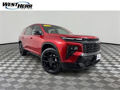 Used 2025 Chevrolet Traverse RS w/ LPO, Floor Liner Package