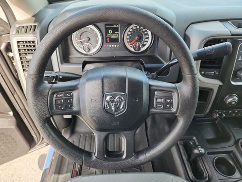 Used 2017 RAM 2500 Tradesman w/ Chrome Appearance Group AWD/4WD image 17