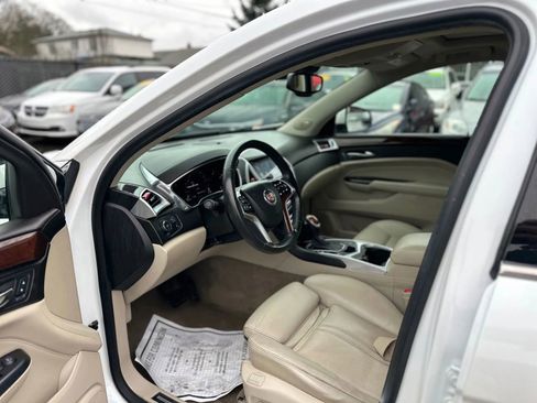 Used 2013 Cadillac SRX Premium image 9