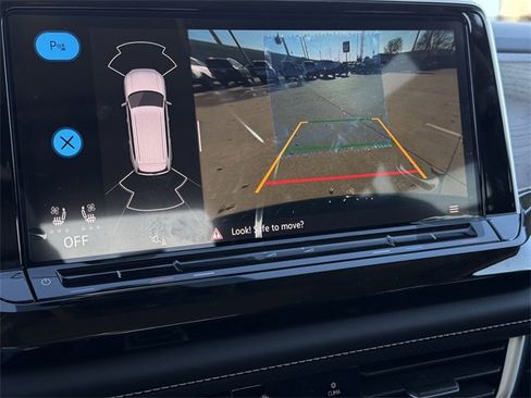 New 2026 Volkswagen Atlas SE image 16