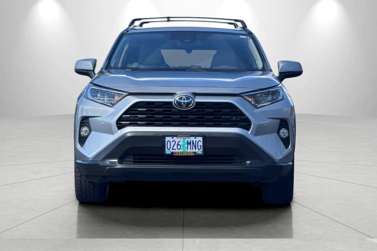 Used 2021 Toyota RAV4 XLE Premium AWD/4WD image 10
