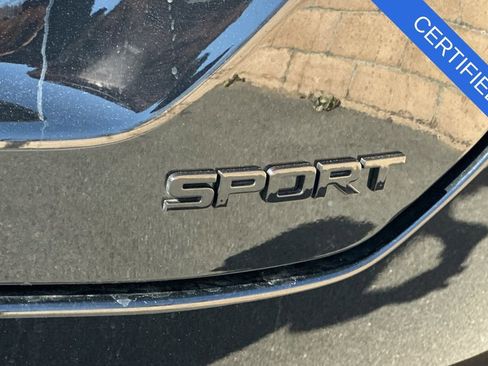 Certified 2025 Honda Pilot Sport image 33